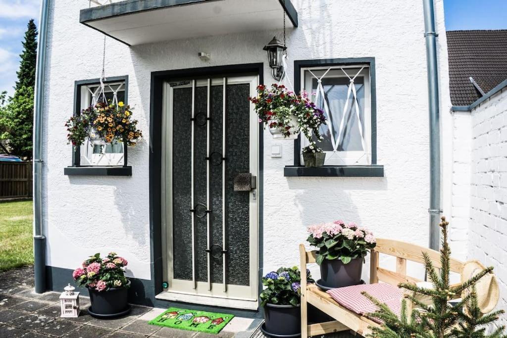 Schoenes Haus Mit Grossem Garten Seligenstadt Esterno foto